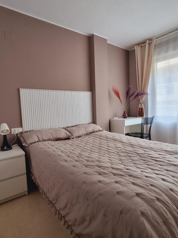 Luxury Evita Apartments In Torrevieja Ngoại thất bức ảnh