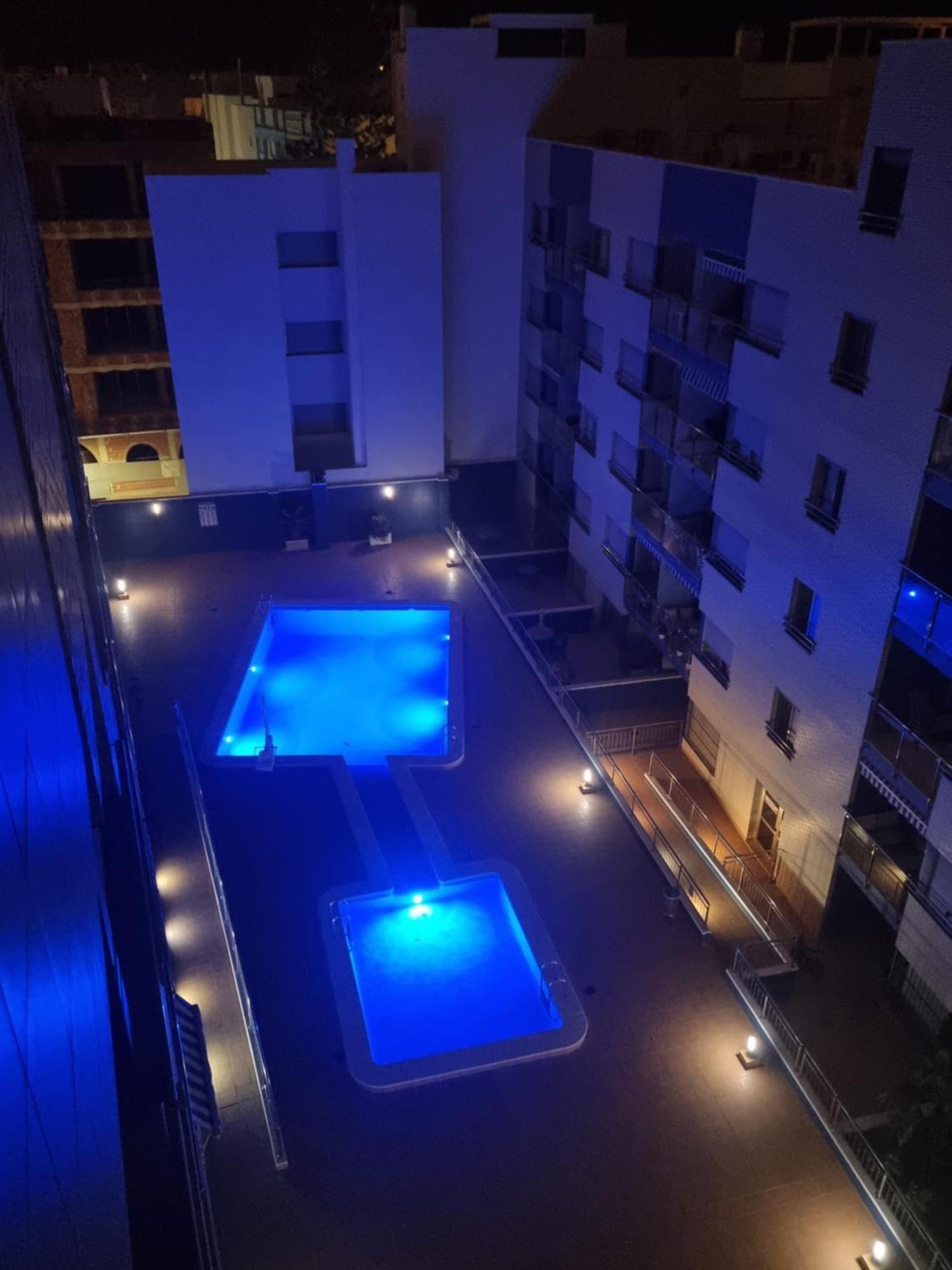 Luxury Evita Apartments In Torrevieja Ngoại thất bức ảnh
